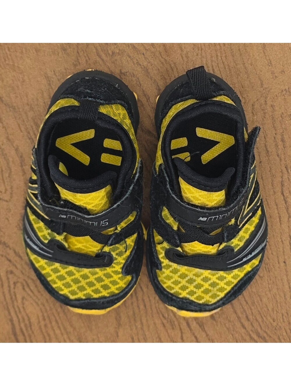New Balance Minimus Boys 2 Trail Outdoor Shoes KT20YBl Sneakers Running Hiking - Picture 11 of 13